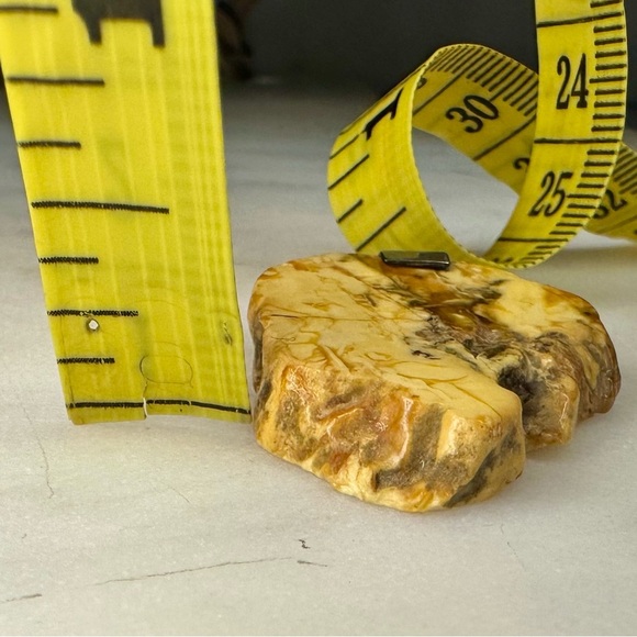 Natural Butterscotch Baltic Egg Yolk Unique Amber Pendant Necklace Jewelry - Picture 5 of 7